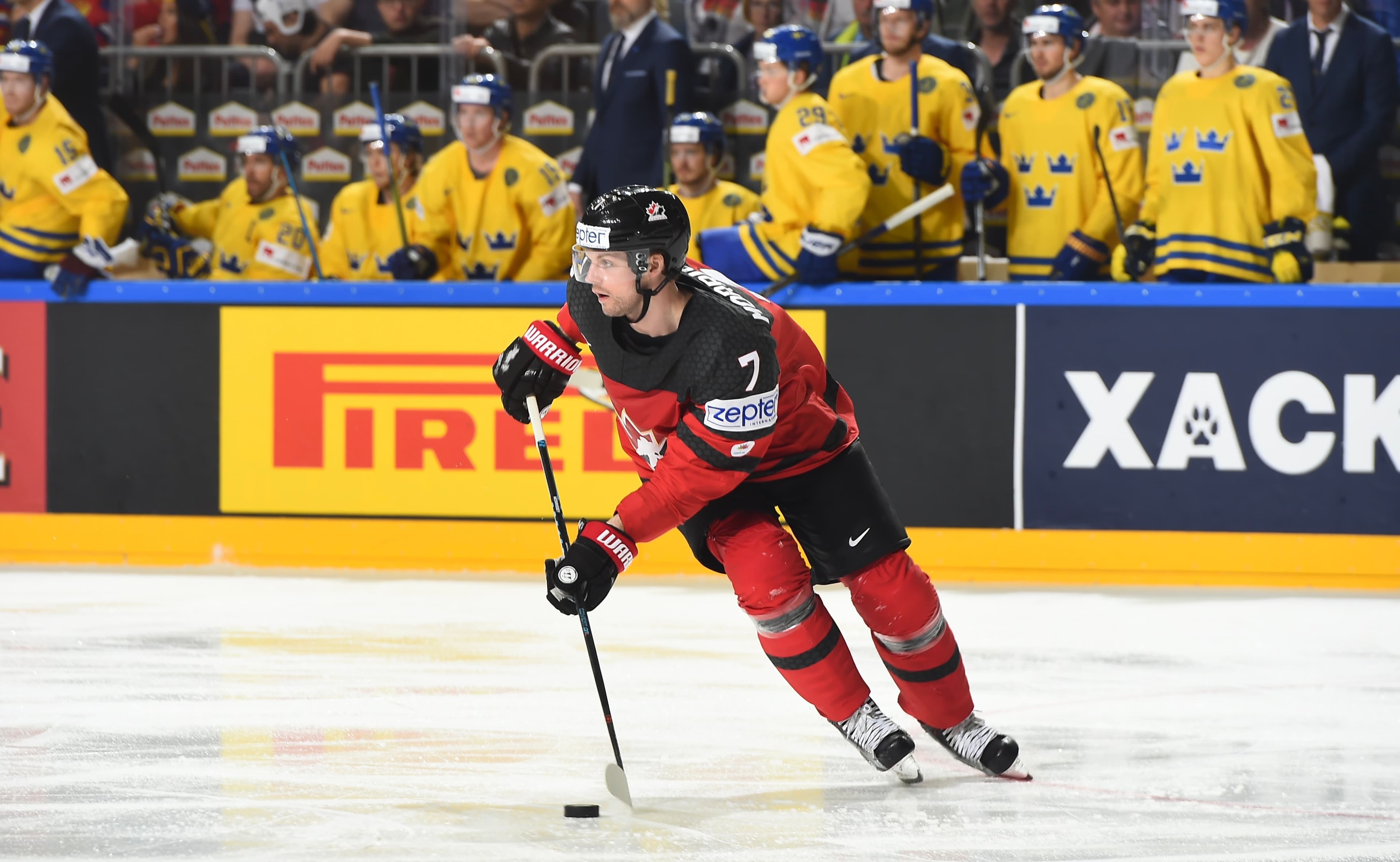 Canada-USA Final Has Atmosphere of '72 Summit Series