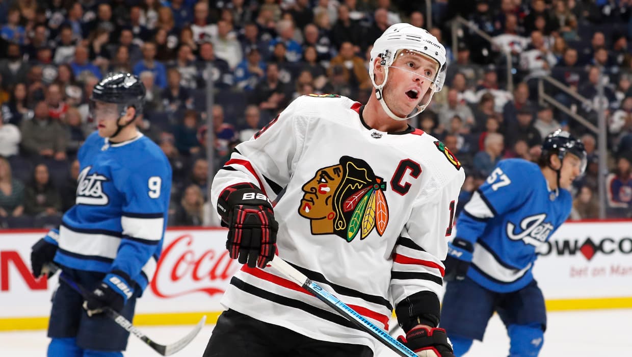 Winnipeg's Jonathan Toews to Play Final Game with Blackhawks