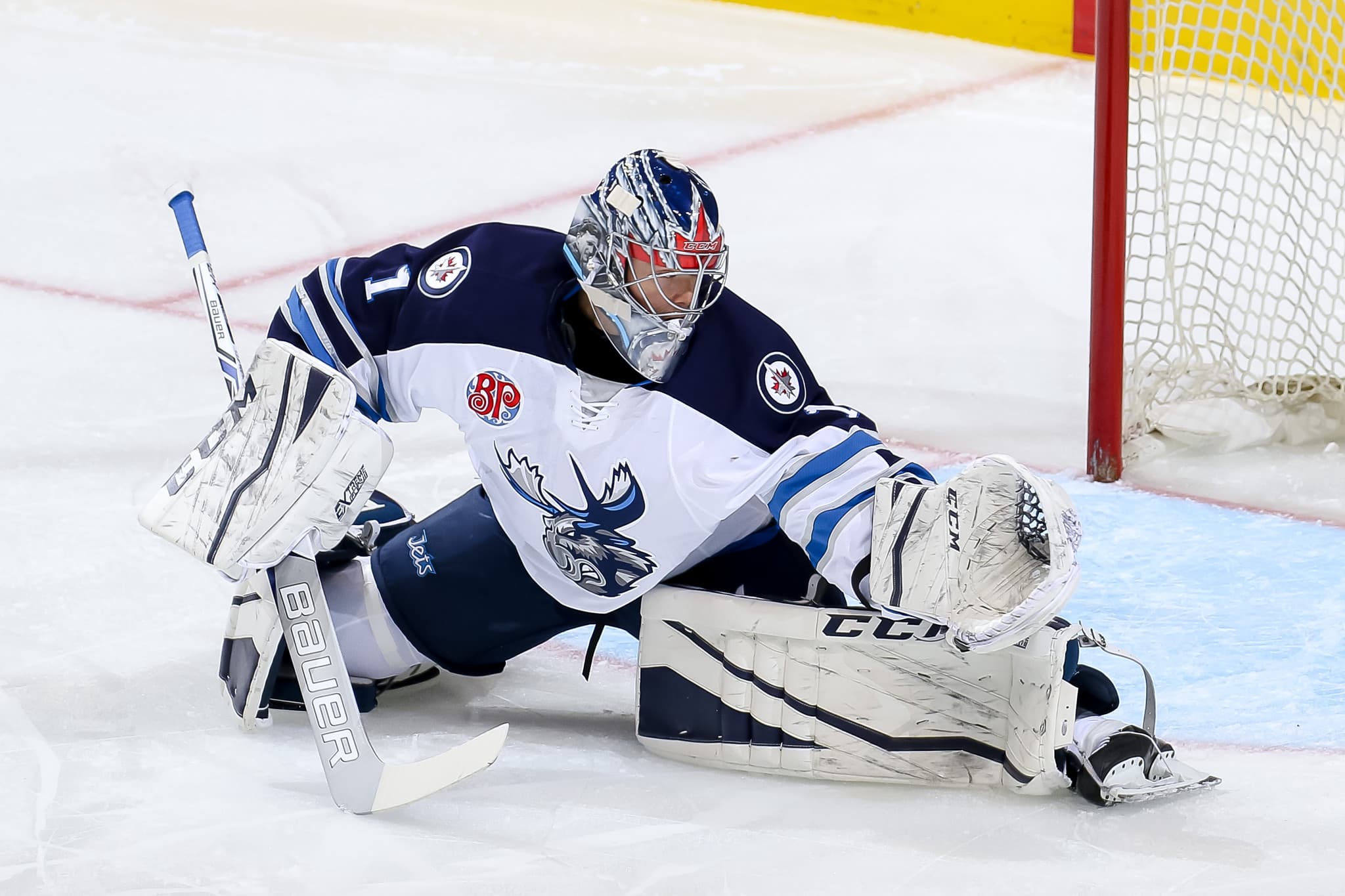 Comrie, Moose Shutout Milwaukee