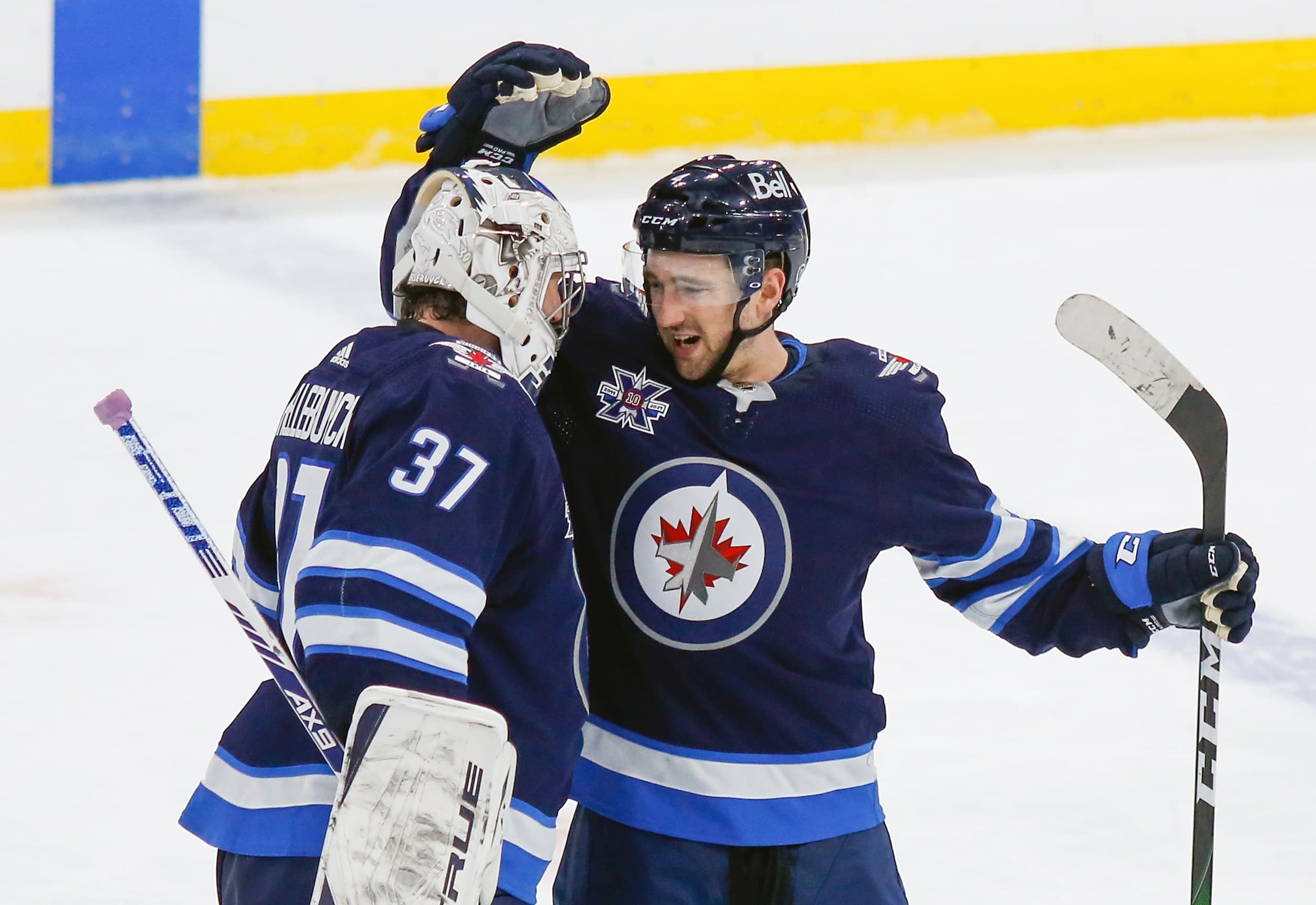 Pionk Wins it as Jets Earn Two of Three Points in Nashville