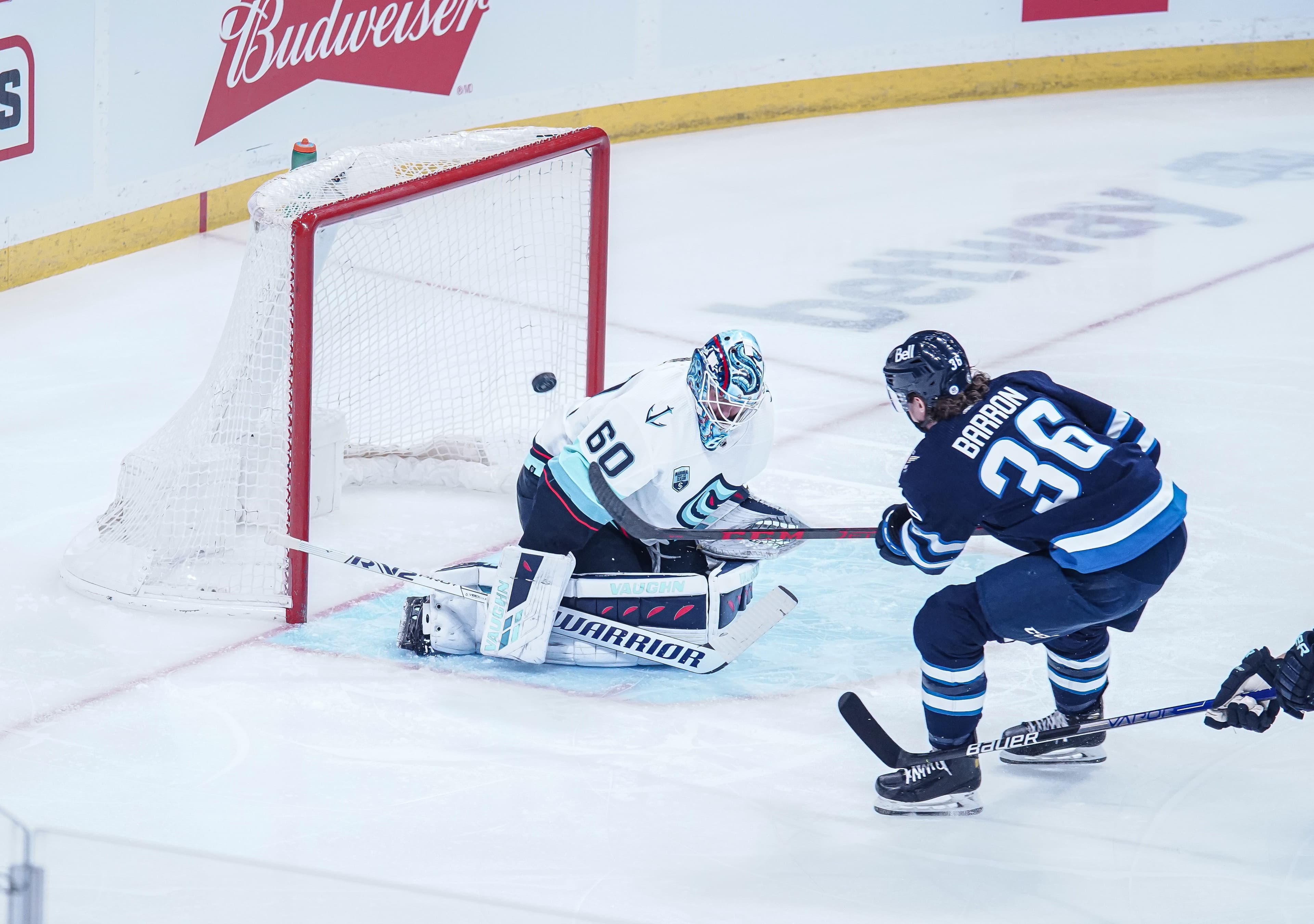 Jets Go Out With a Bang, Beat Kraken 4-3 for Fourth Straight Win