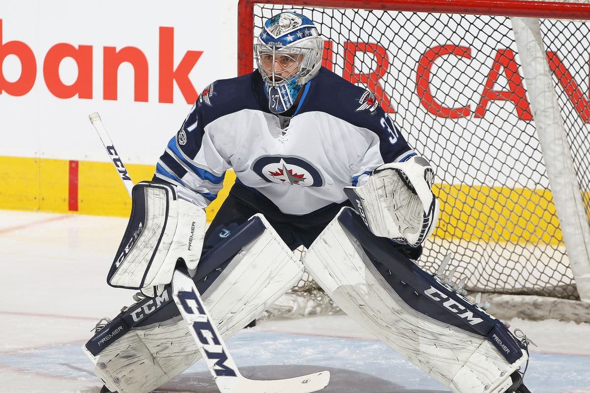 Jets Keep Winning, Wallop Canucks 5-1 on the Coast