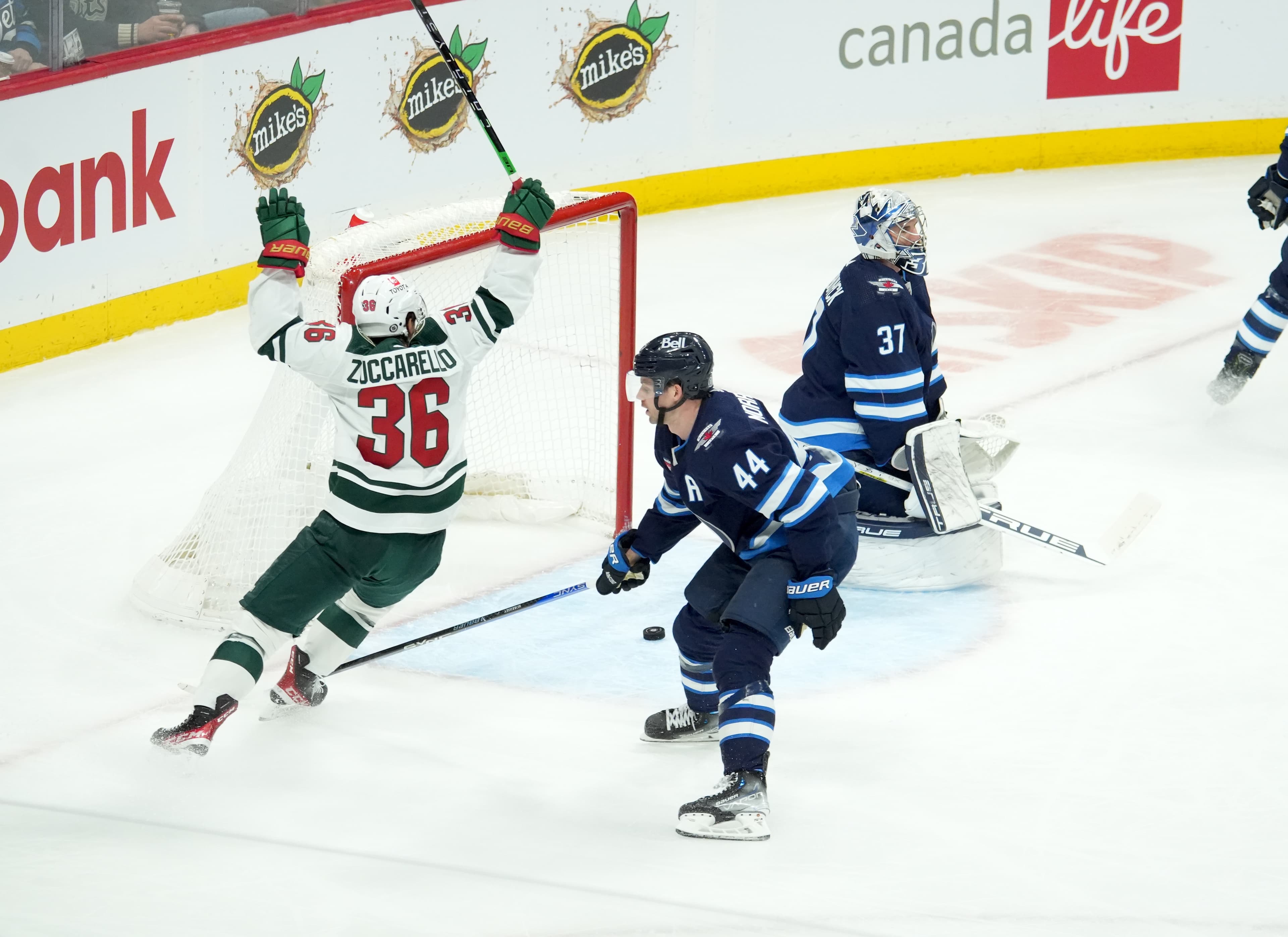 Jets Take 48 Shots, Still Lose 4-2 to Wild