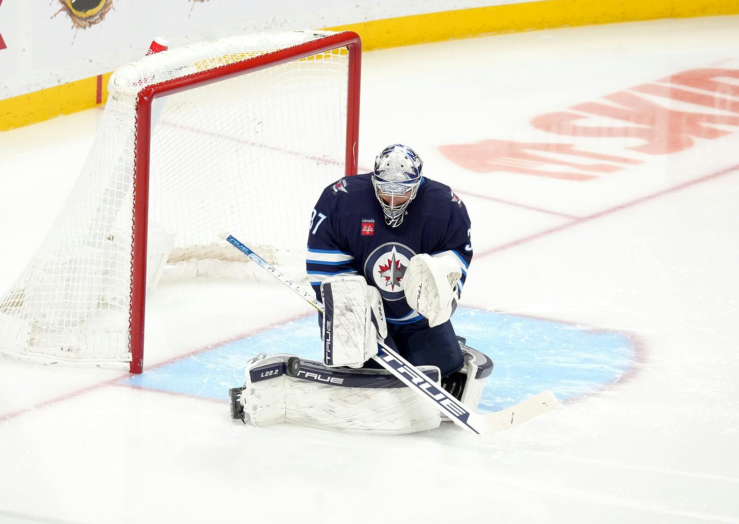 Will the Jets Trade Connor Hellebuyck Too?
