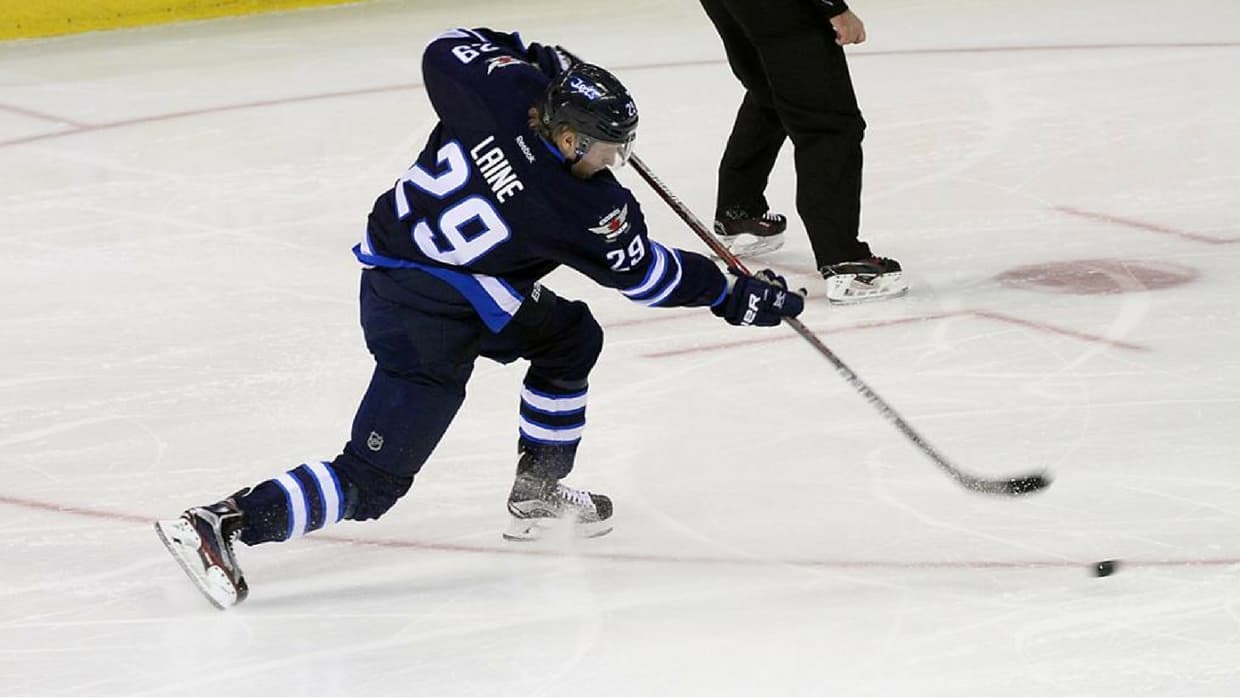 Laine Stars in Victory Over Dallas