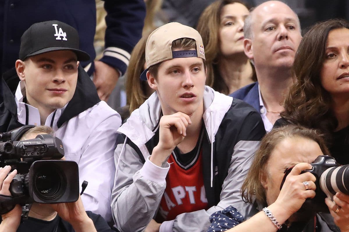 Mitch Marner Car-Jacked at Gunpoint Monday Night