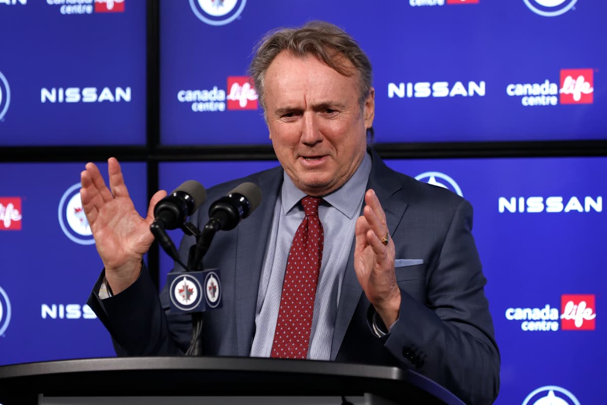 Playoff-Bound Jets Finish Season on Losing End to Avalanche